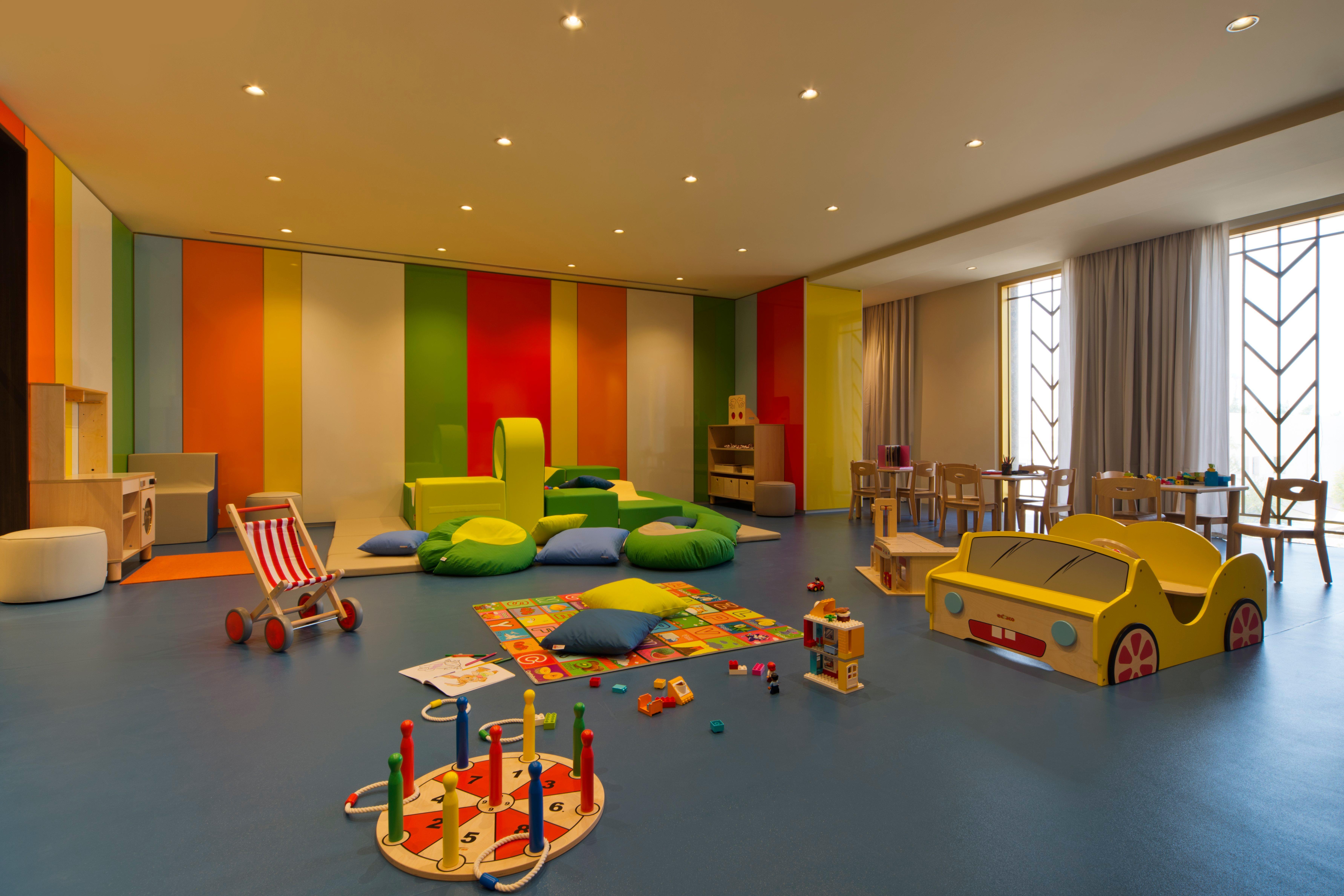 Voco Doha West Bay Suites By Ihg Exterior photo The Children's Club at Jumeirah Atlantis