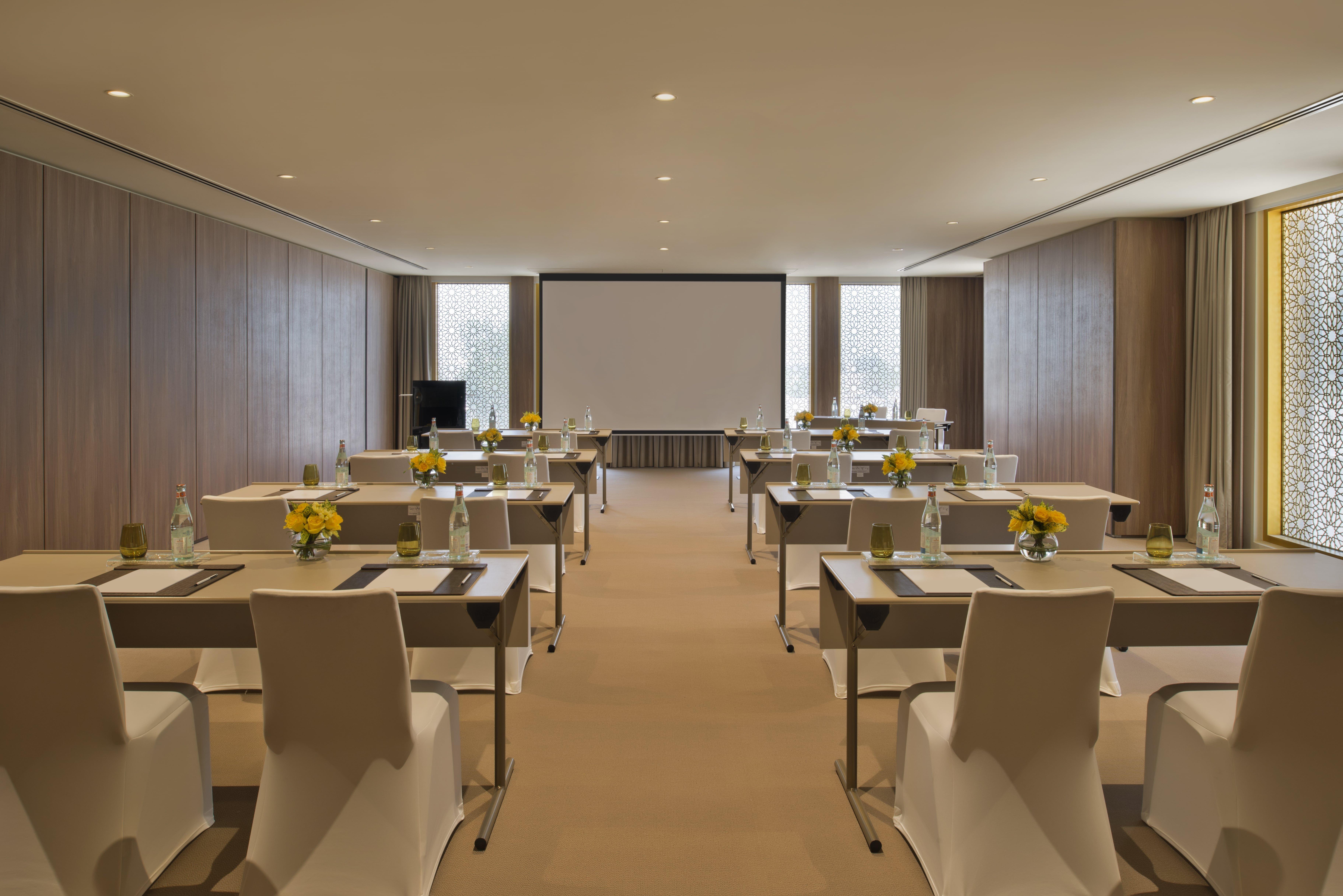 Voco Doha West Bay Suites By Ihg Exterior photo Meeting room at the hotel